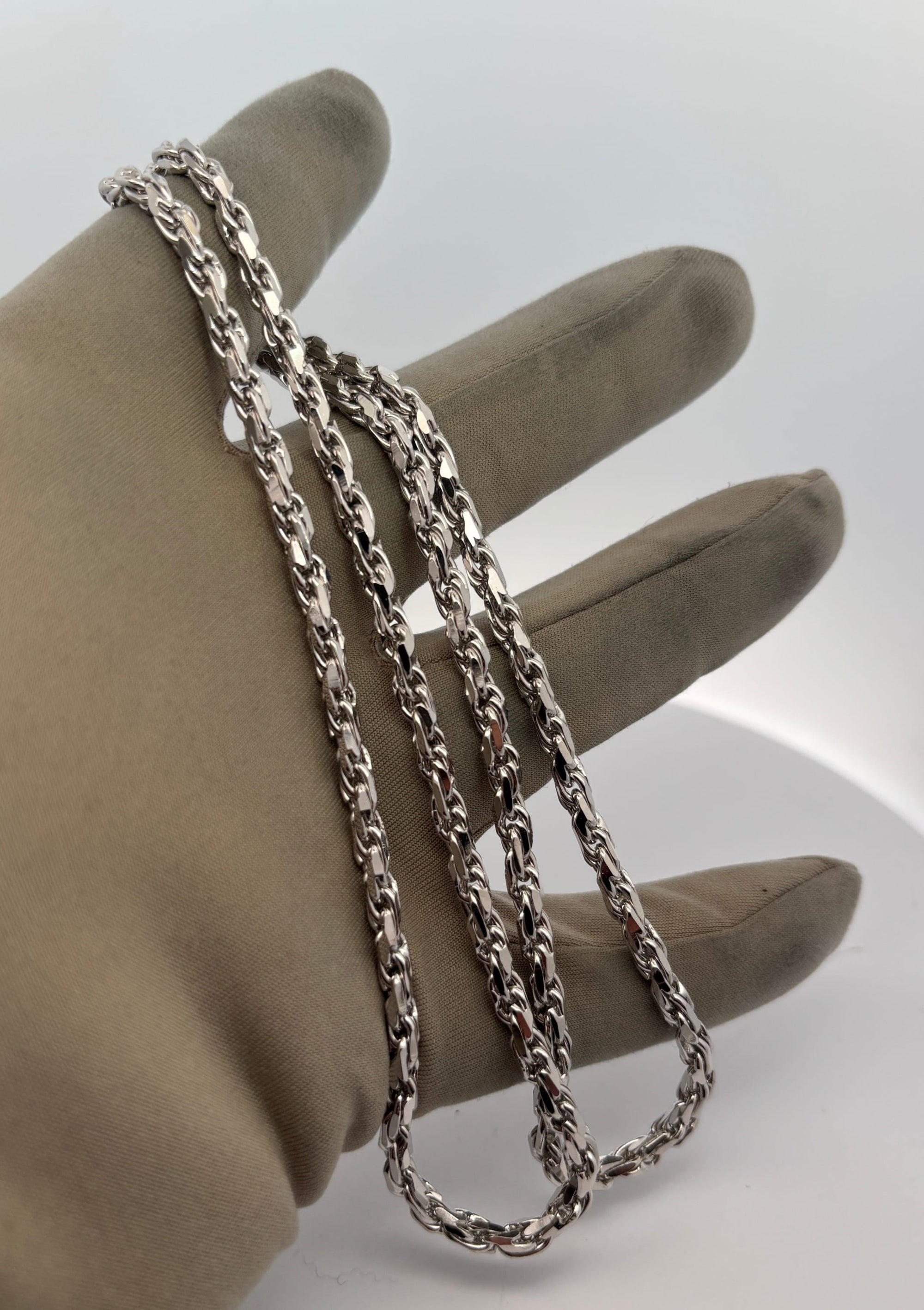 Bijoux Liquidation | Neuf 4.5mm Fancy Torsade Platine