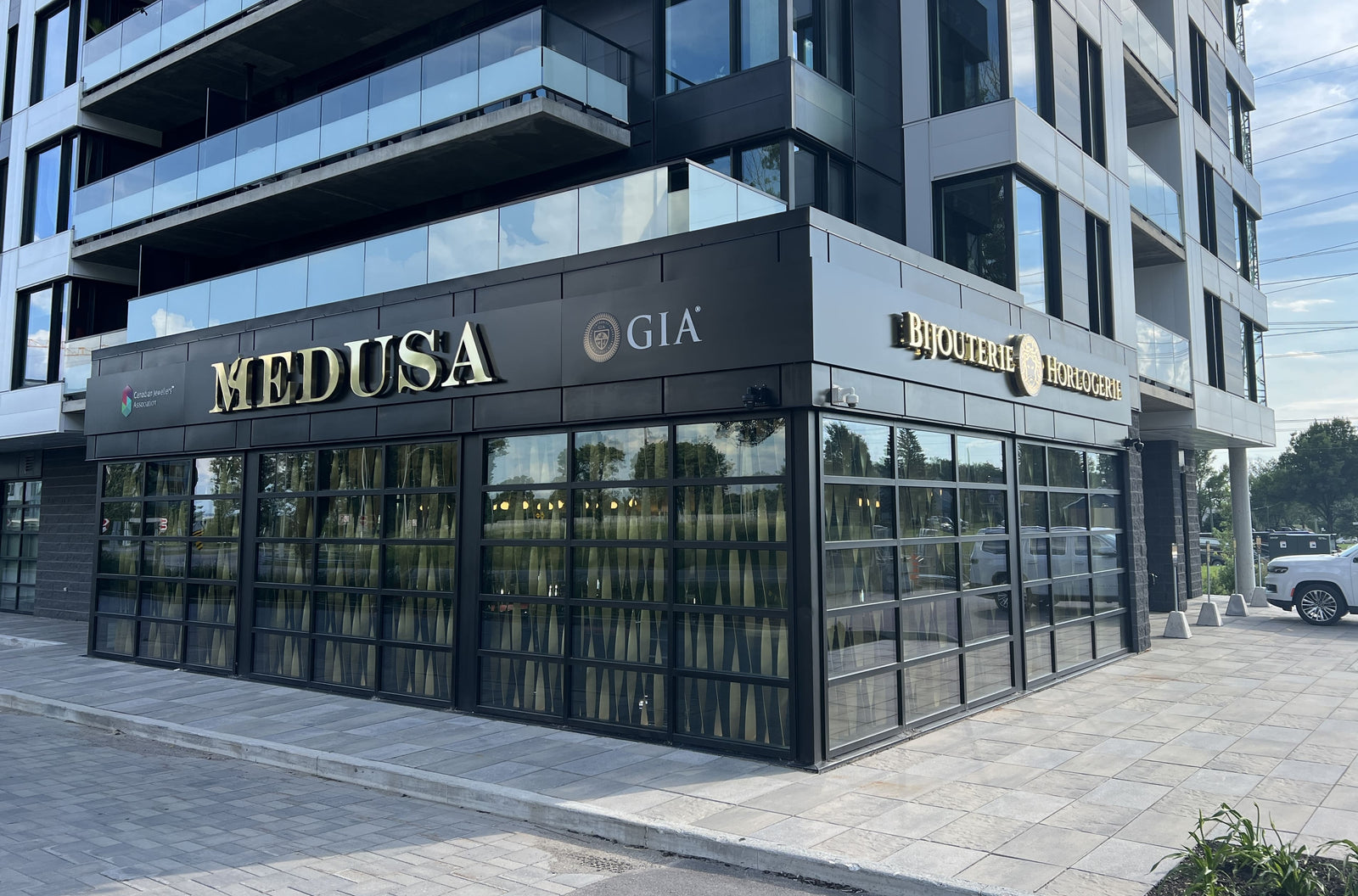 Façade du Magasin Bijoux Medusa au Québec City LB9