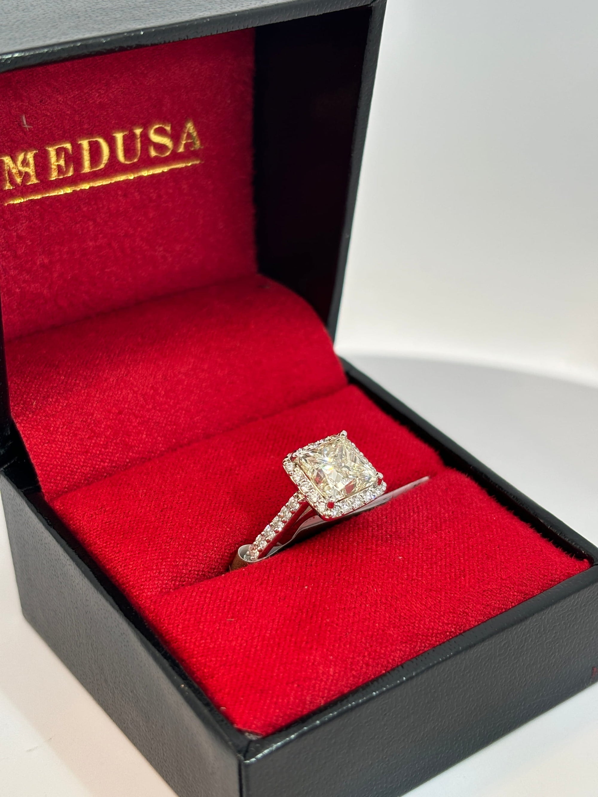 Bijoux Liquidation | Neuf Bague diamant 3.06 Ct square