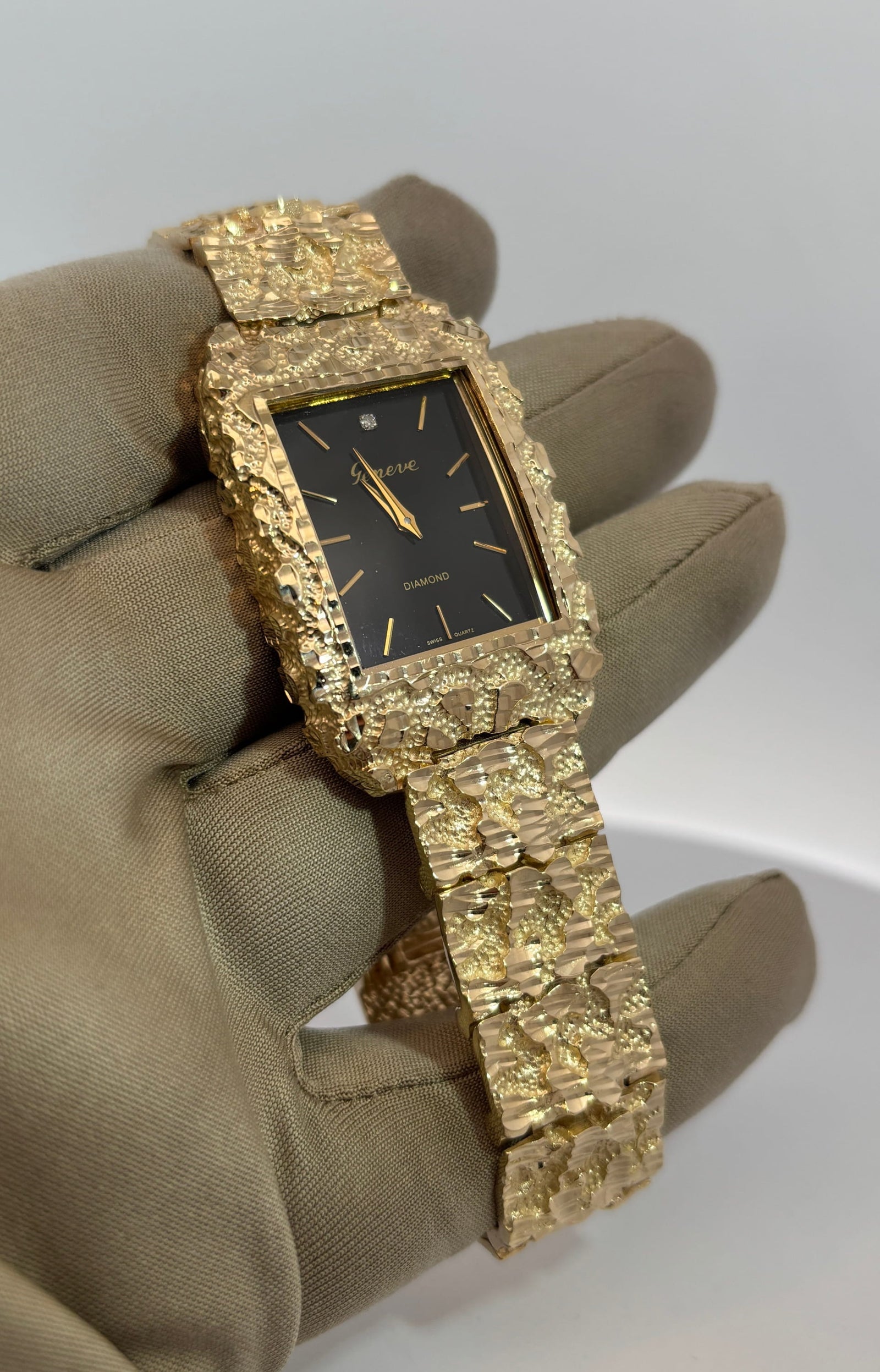 Montre 30mm Genève Nugget