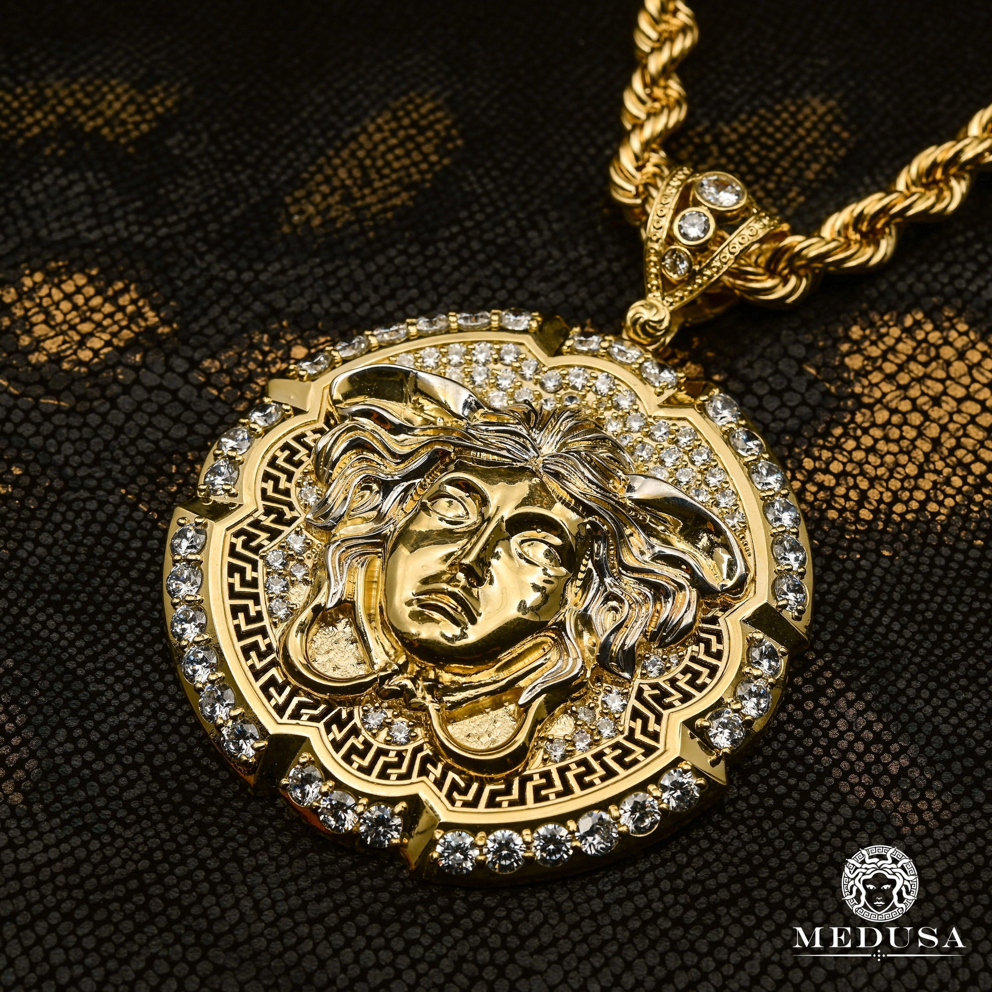 Pendentif en Or 10K | Médaillon Athéna F6 84mm / Or Jaune