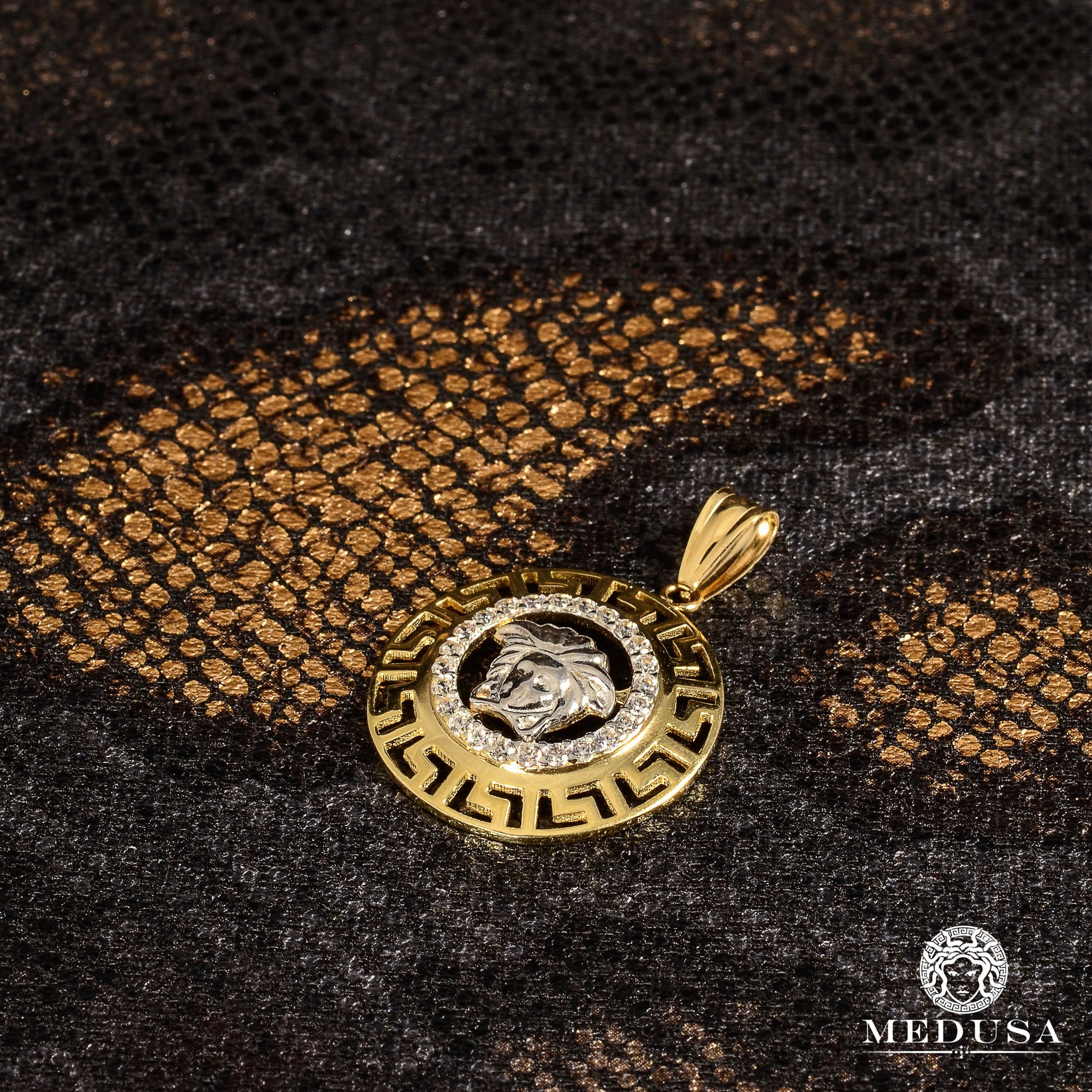 Pendentif en Or 10K | Médaillon Héra F5 Small