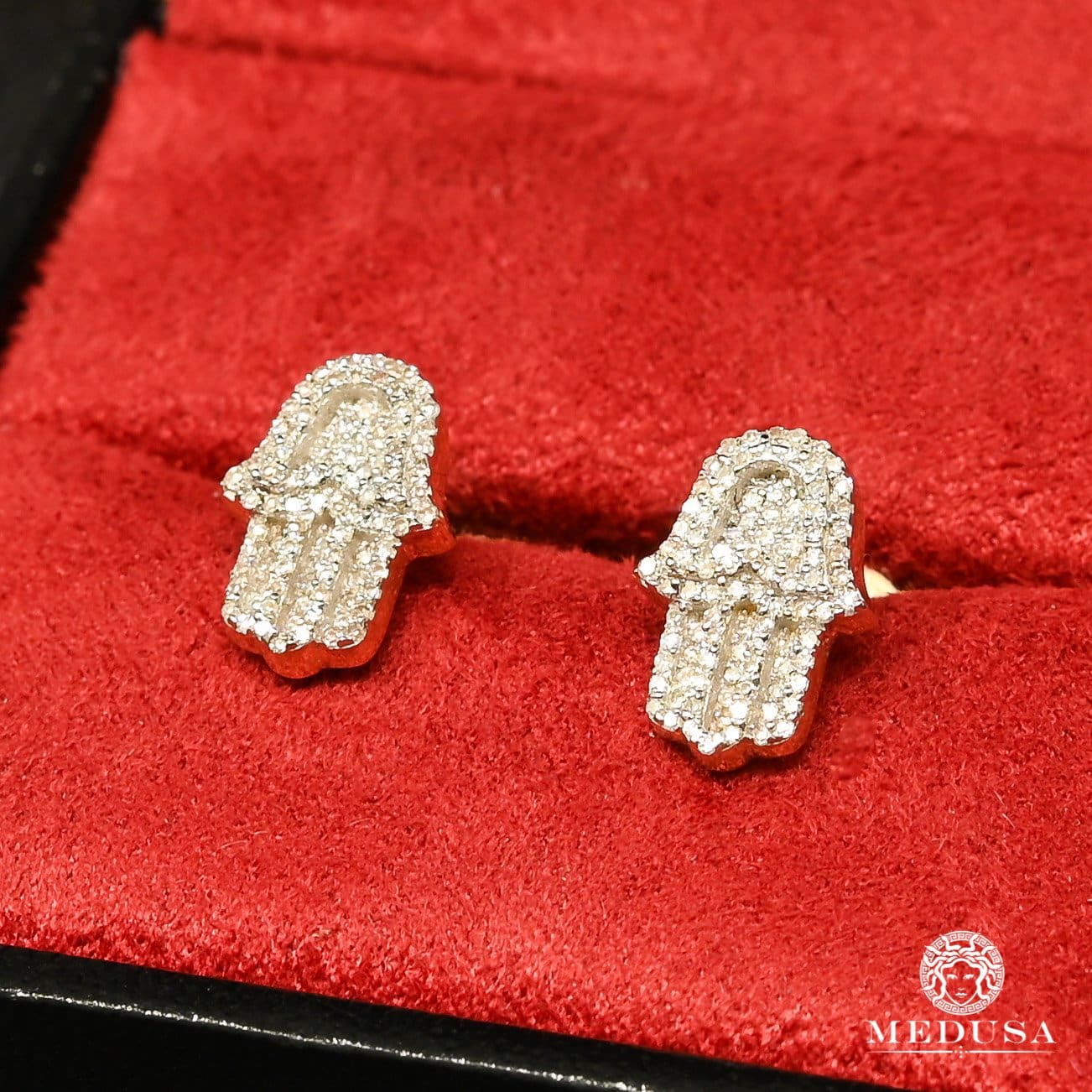 Studs D24 - Khamsa