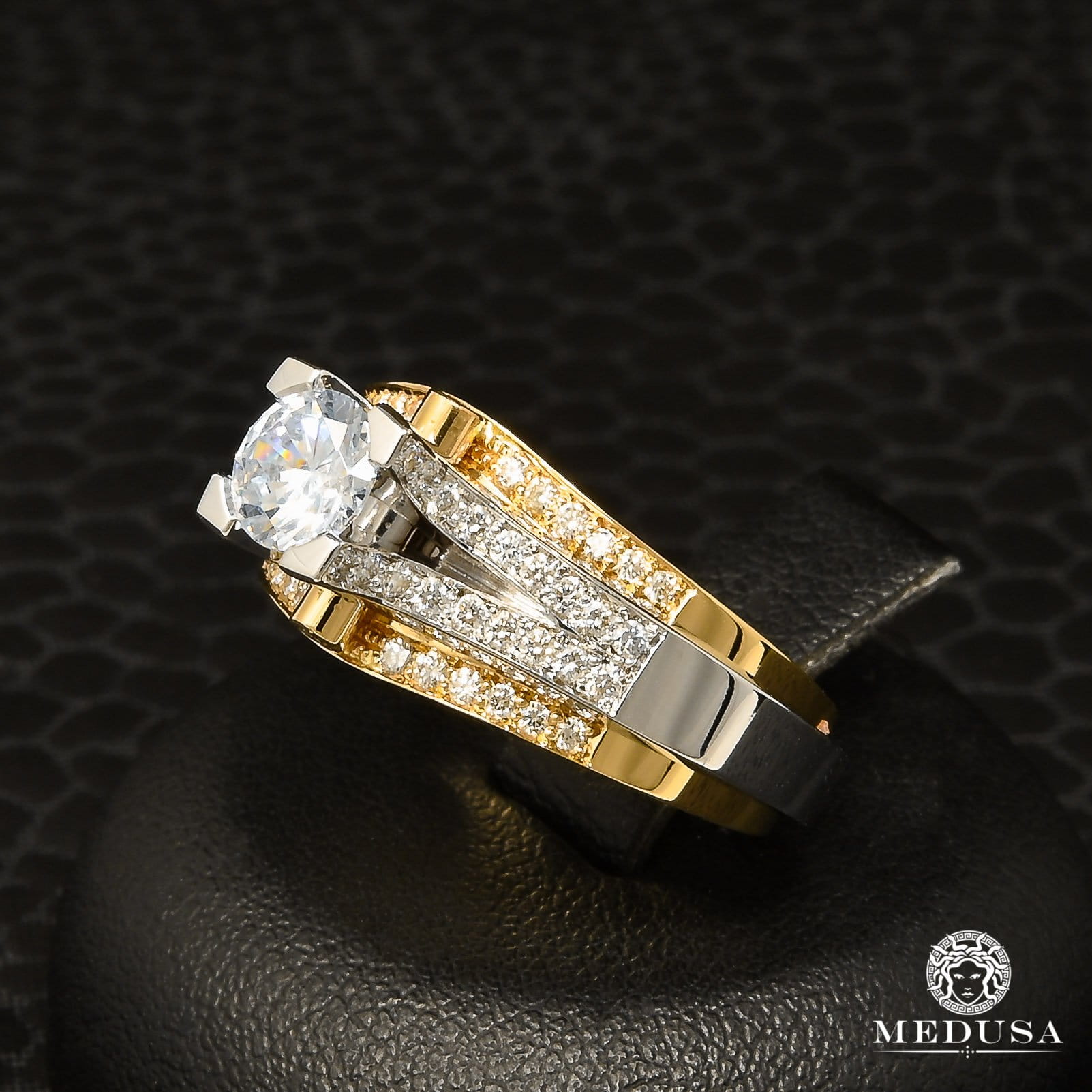 Bague à Diamants en Or 14K | Bague Fiançaille Trinity D1 - Bague Solitaire 50PT Center